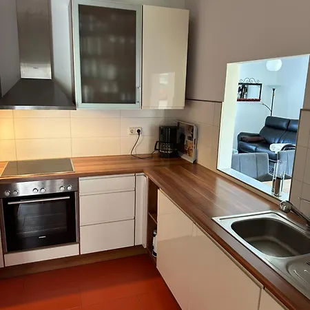 Ambiente Apartment *